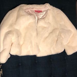 Betsy Johnson Ivory Faux Fur Shrug Coat